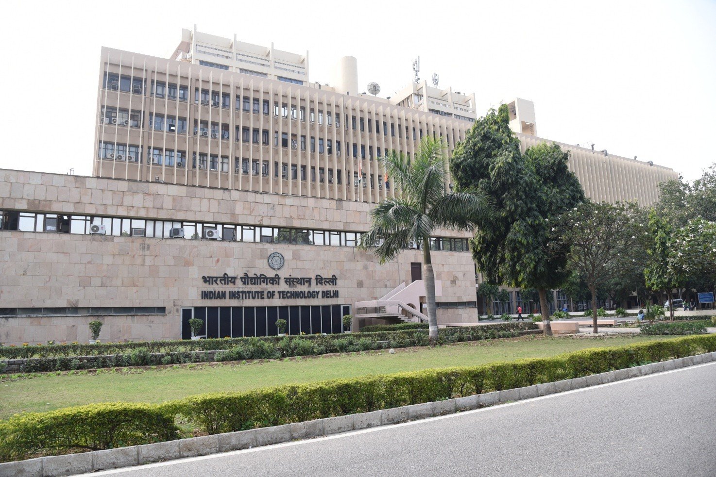 IIT Delhi Model Image 2